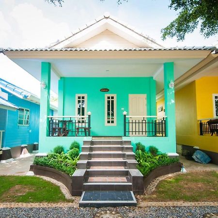 Tum Baan Suan ตุ่มบ้านสวน Chanthaburi Extérieur photo