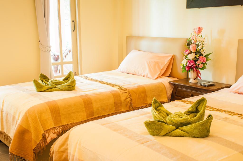 Tum Baan Suan ตุ่มบ้านสวน Chanthaburi Extérieur photo