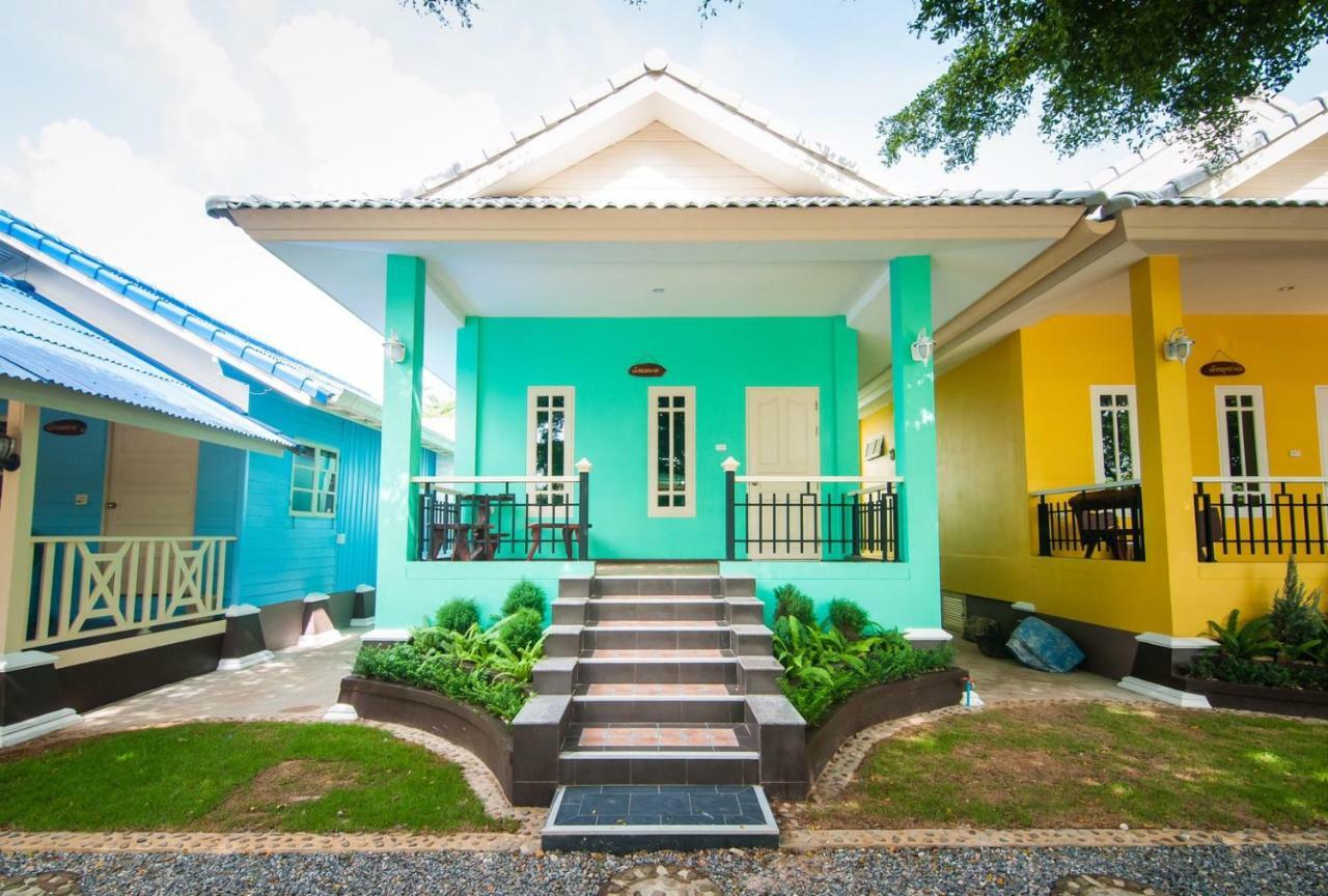 Tum Baan Suan ตุ่มบ้านสวน Chanthaburi Extérieur photo