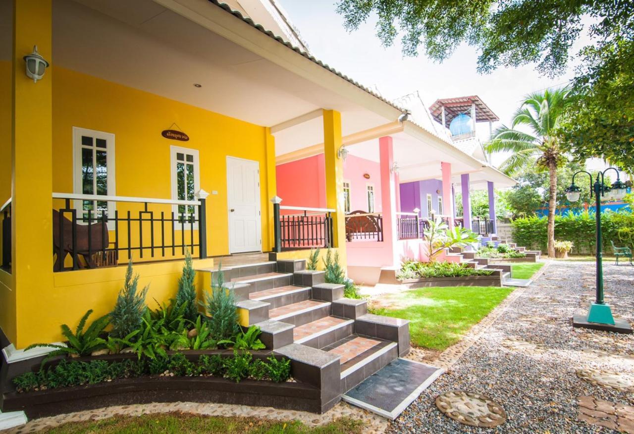 Tum Baan Suan ตุ่มบ้านสวน Chanthaburi Extérieur photo